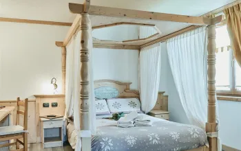 Hotel 2000 Eira