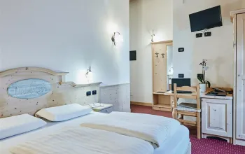 Hotel 2000 Eira