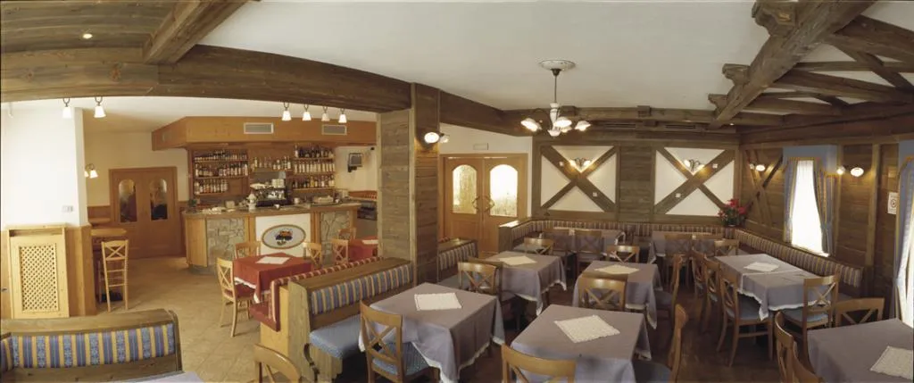 Hotel Adamello