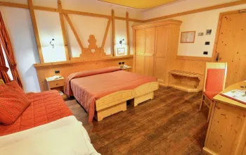 Hotel Adamello