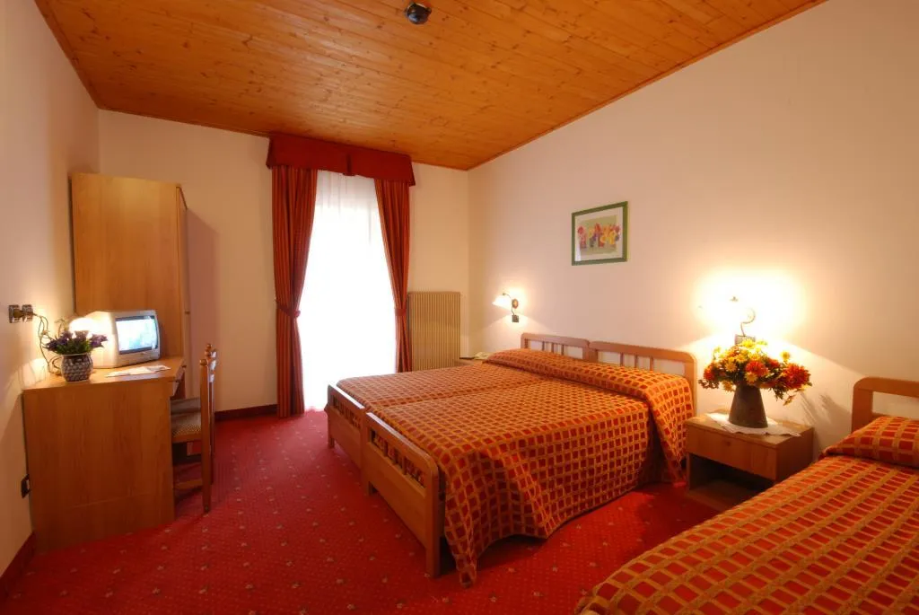 Hotel Adamello