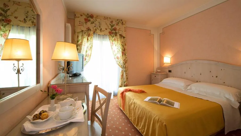 Hotel Du Lac