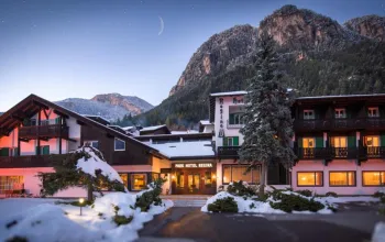Hotel Regina delle Dolomiti Hotel Regina delle Dolomiti – dárek a zážitek