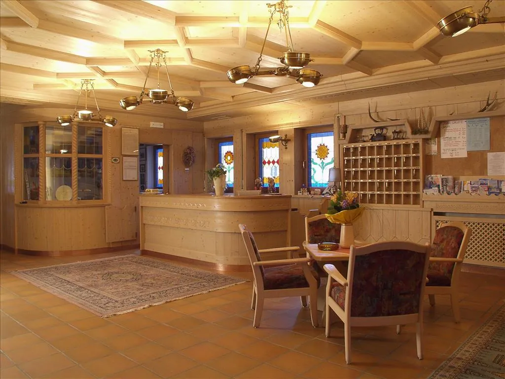 Hotel Villa Jolanda