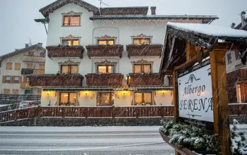 Hotel Serena