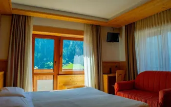 Hotel Serena