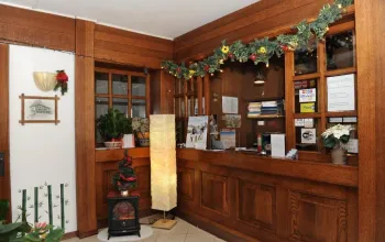 Hotel Bucaneve