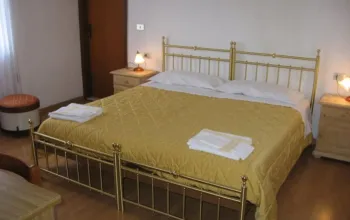 Hotel Bucaneve