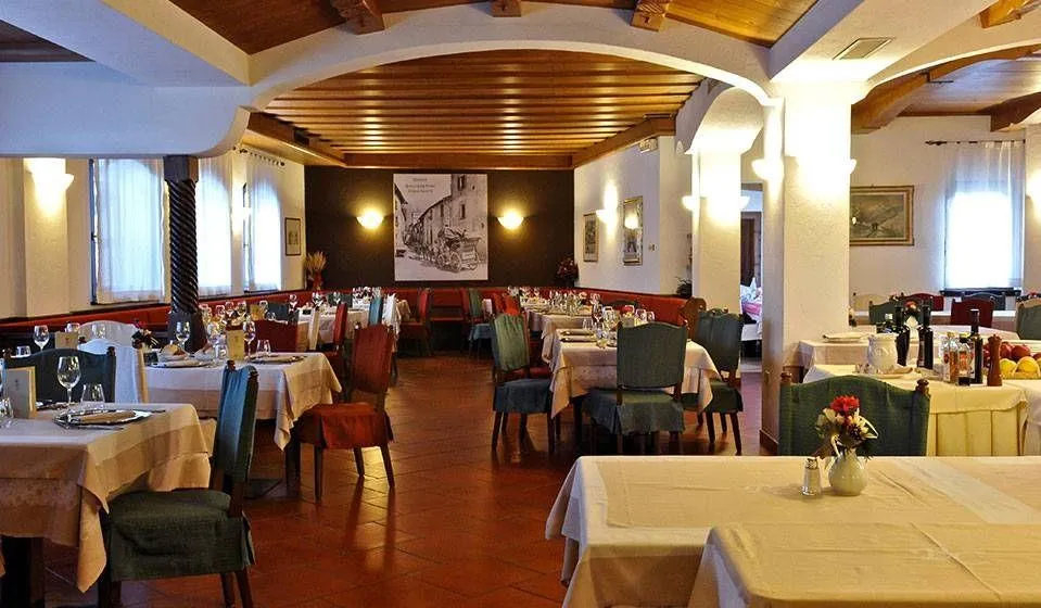 Hotel Baita Clementi
