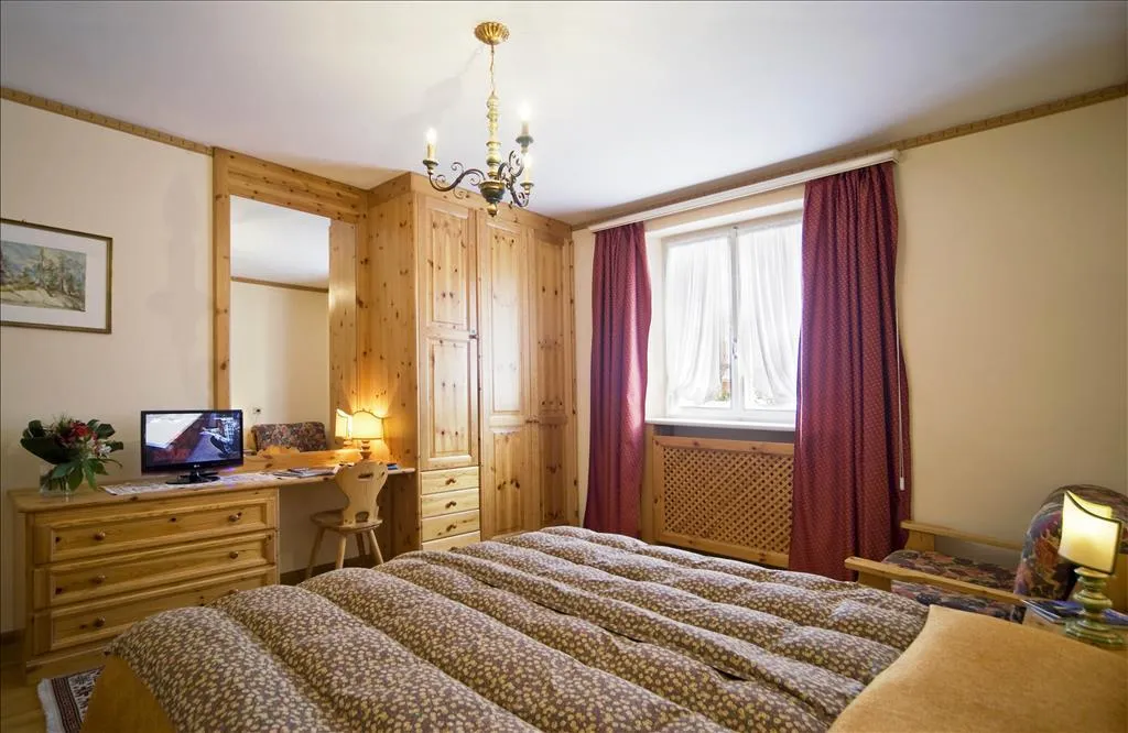 Hotel Pontechiesa