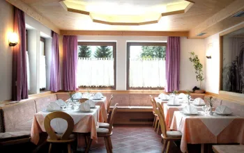 Hotel Corona