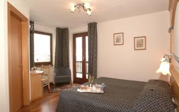 Hotel Corona