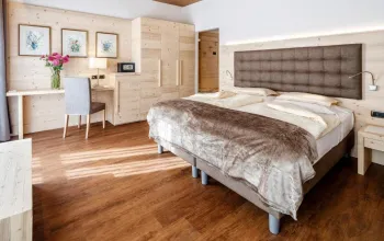 Hotel Menardi