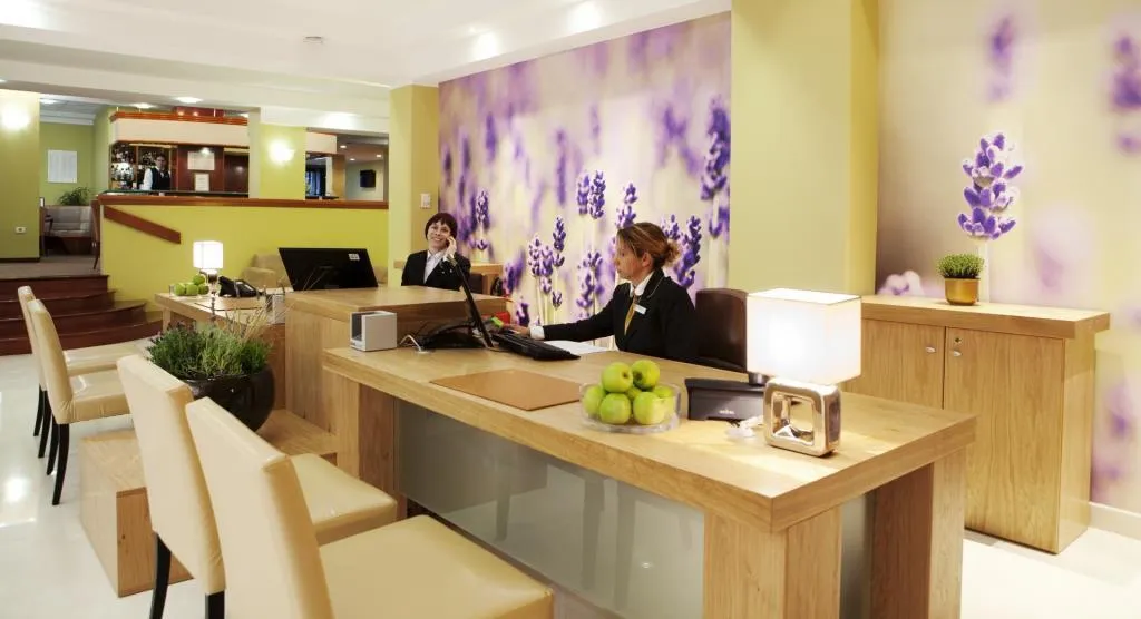Hotel Apollo