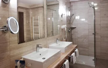 Hotel Apollo