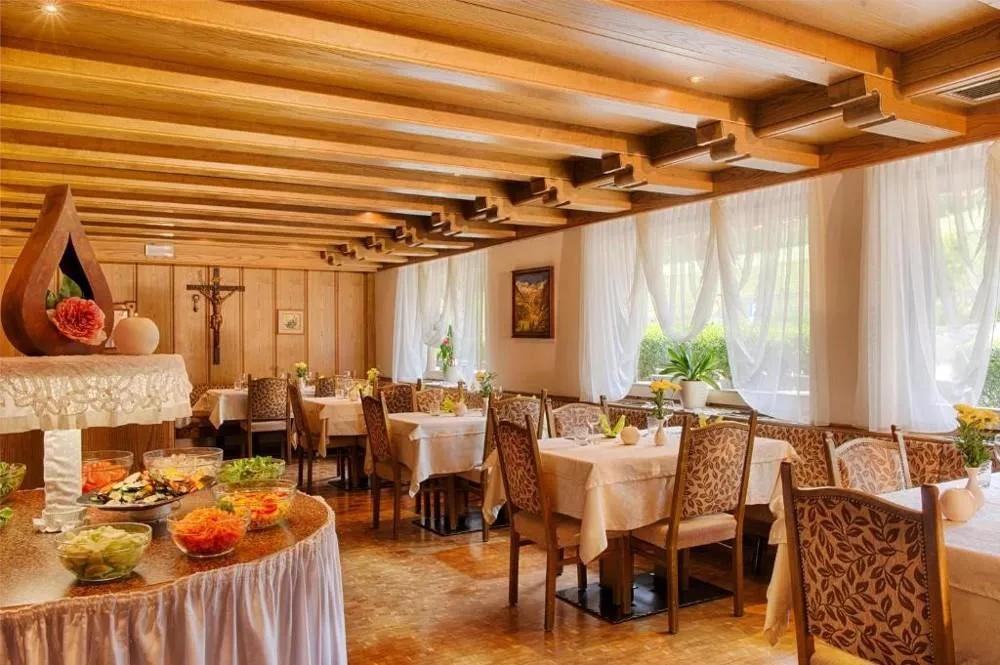 Hotel Mair