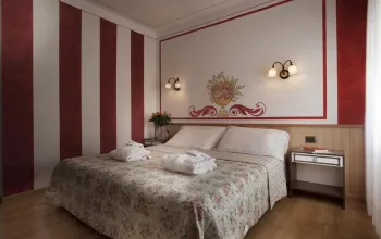 6denní zájezd (denní přejezd) s dopravou, polopenzí a skipasem ceně – hotel Miralago