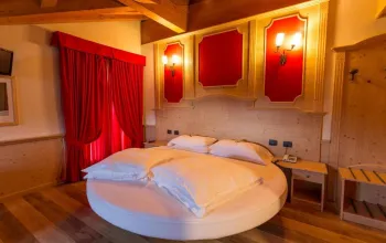 6denní velikonoční zájezd s polopenzí a skipasem – hotel Arisch