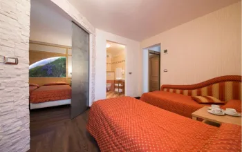 Hotel Touring