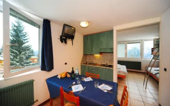 Residence Lores 2