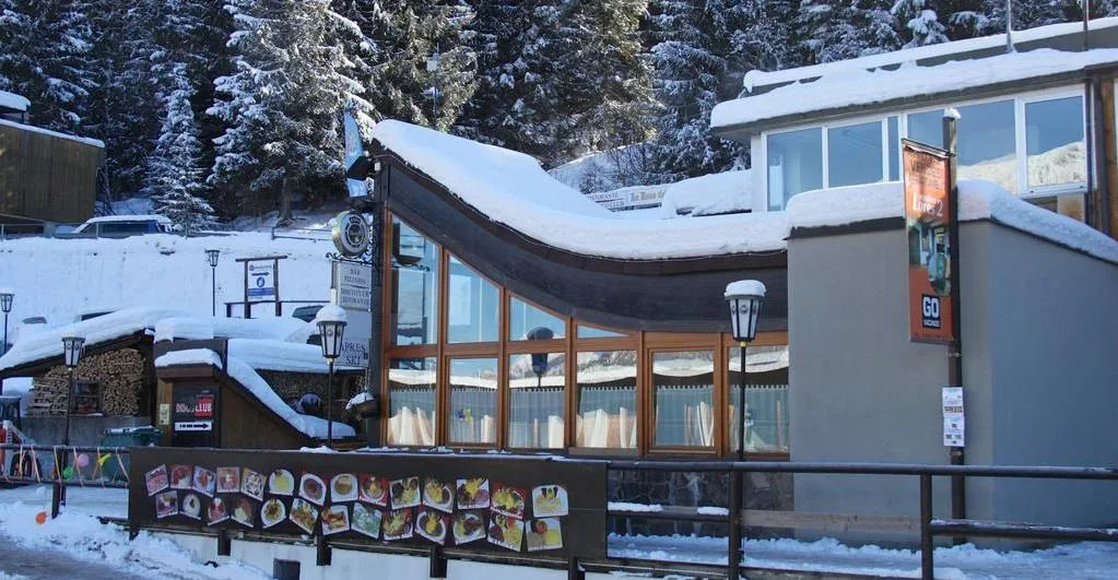 Residence Lores 2