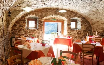 6denní zájezd (denní přejezd) s dopravou, polopenzí a skipasem ceně – hotel La Mirandola
