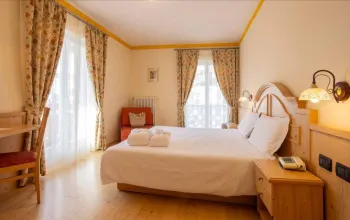 Hotel Crepei
