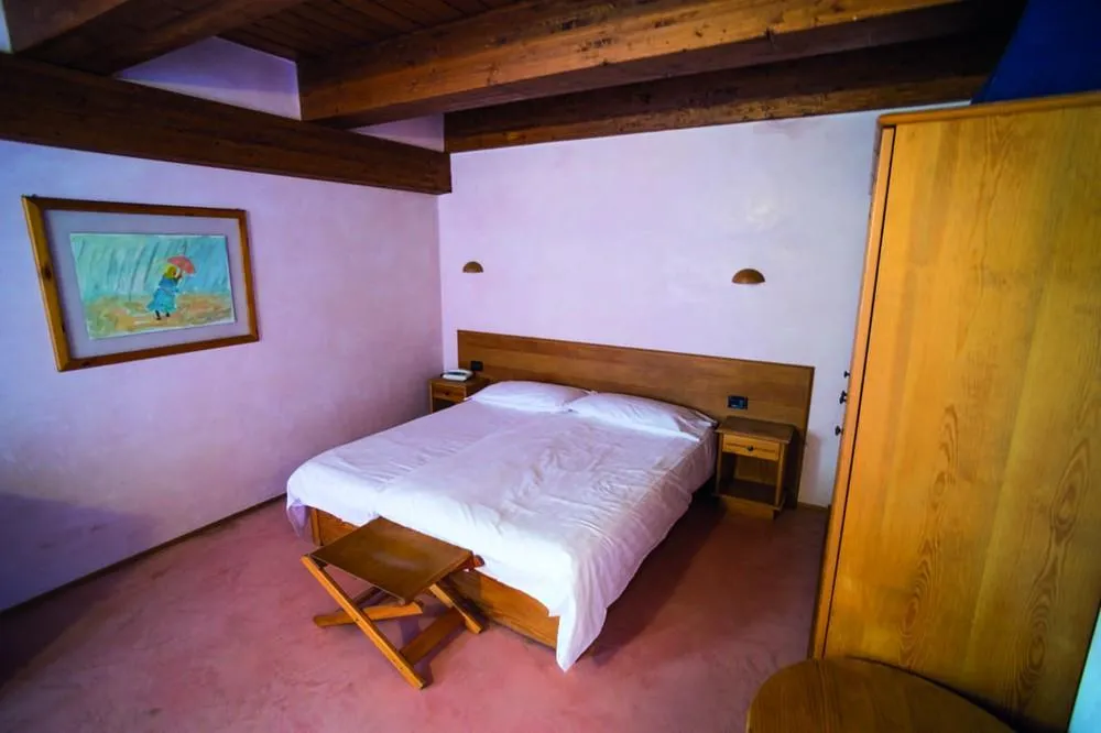 6denní zájezd (denní přejezd) s polopenzí a skipasem v ceně – hotely různé Passo Tonale a okolí