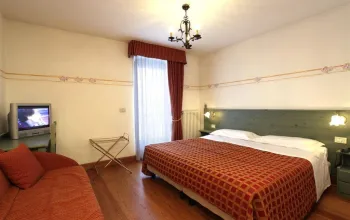 6denní zájezd s polopenzí a skipasem v ceně – hotely různé Passo Tonale a okolí