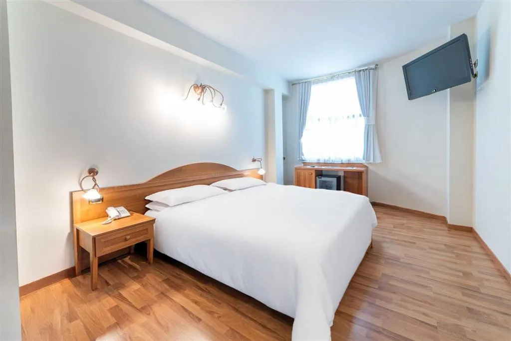 Hotel AHG Porta del Sole