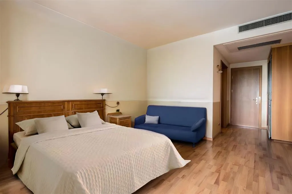 Hotel AHG Porta del Sole