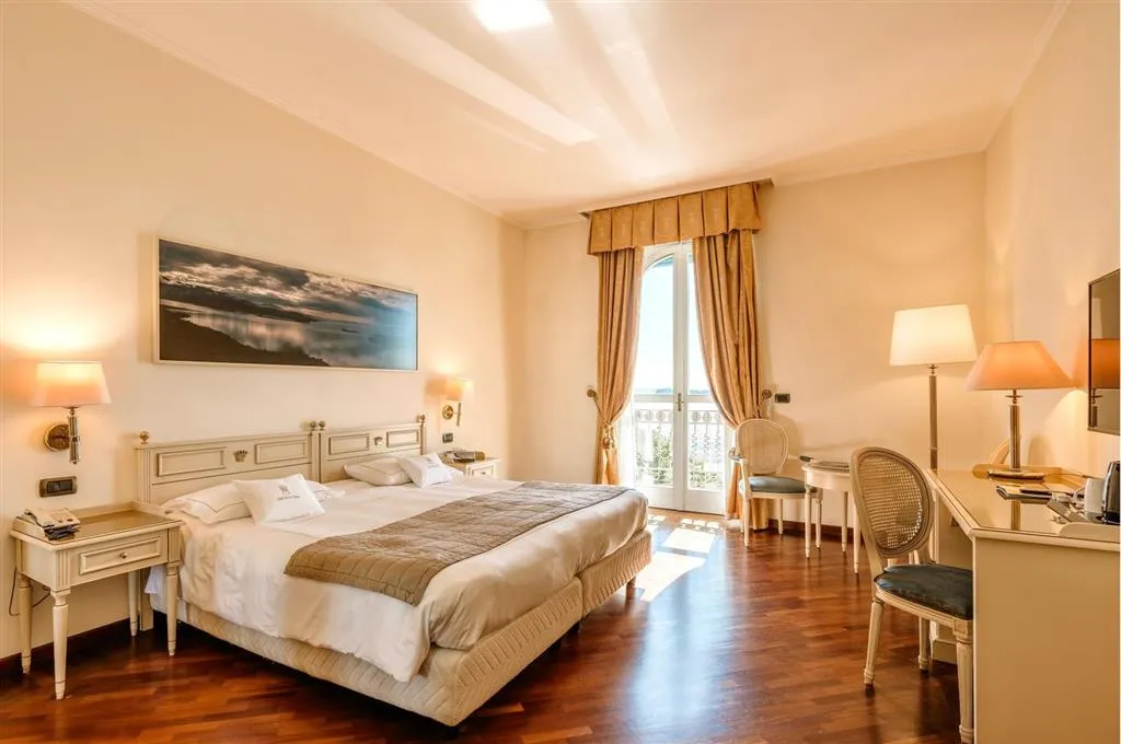 Hotel Savoy Palace (Gardone Riviera)