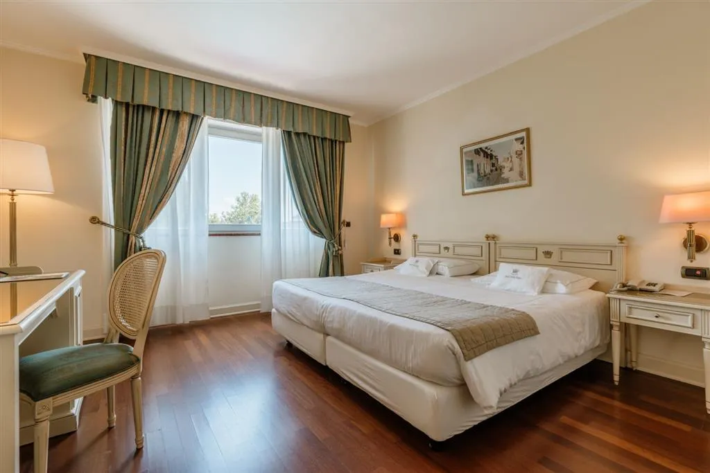 Hotel Savoy Palace (Gardone Riviera)