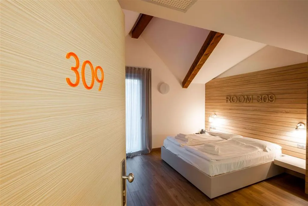 Hotel B612