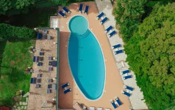Hotel Flora