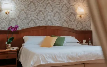 Hotel Flora