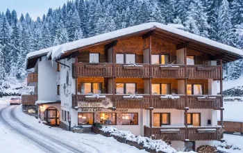 Hotel Adler Carezza Hotel Adler Carezza – dárek a zážitek