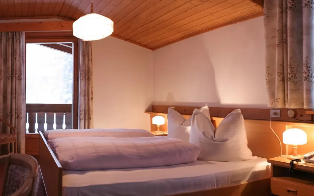 Hotel Adler Carezza