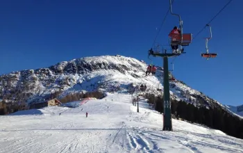 5denní zájezd (denní přejezd) s dopravou, polopenzí a skipasem v ceně – hotel Urri
