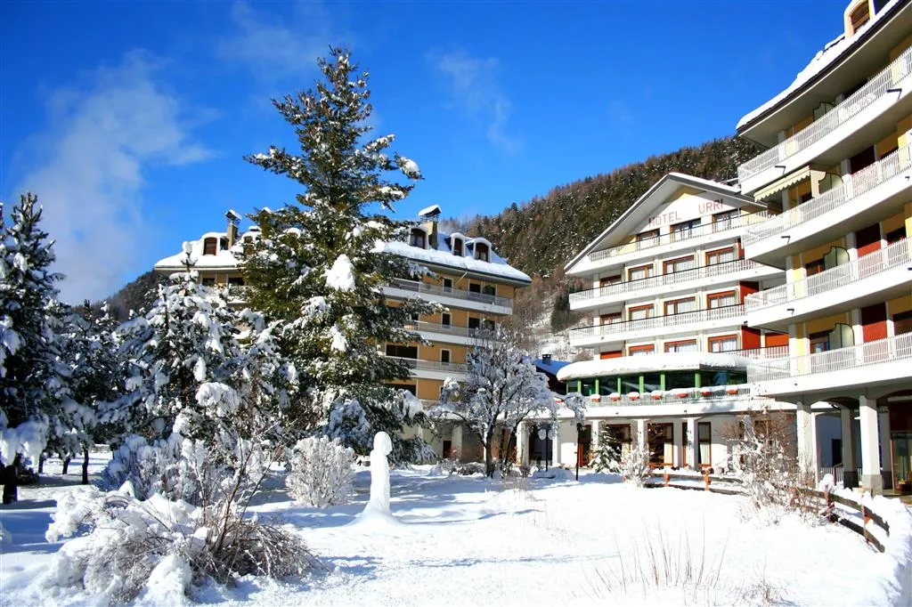 6denní velikonoční zájezd s polopenzí a skipasem – hotel Urri