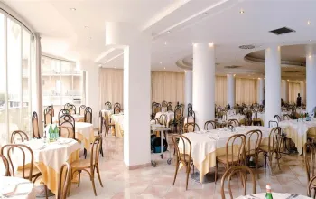 Family Hotel Metropolitan 2027