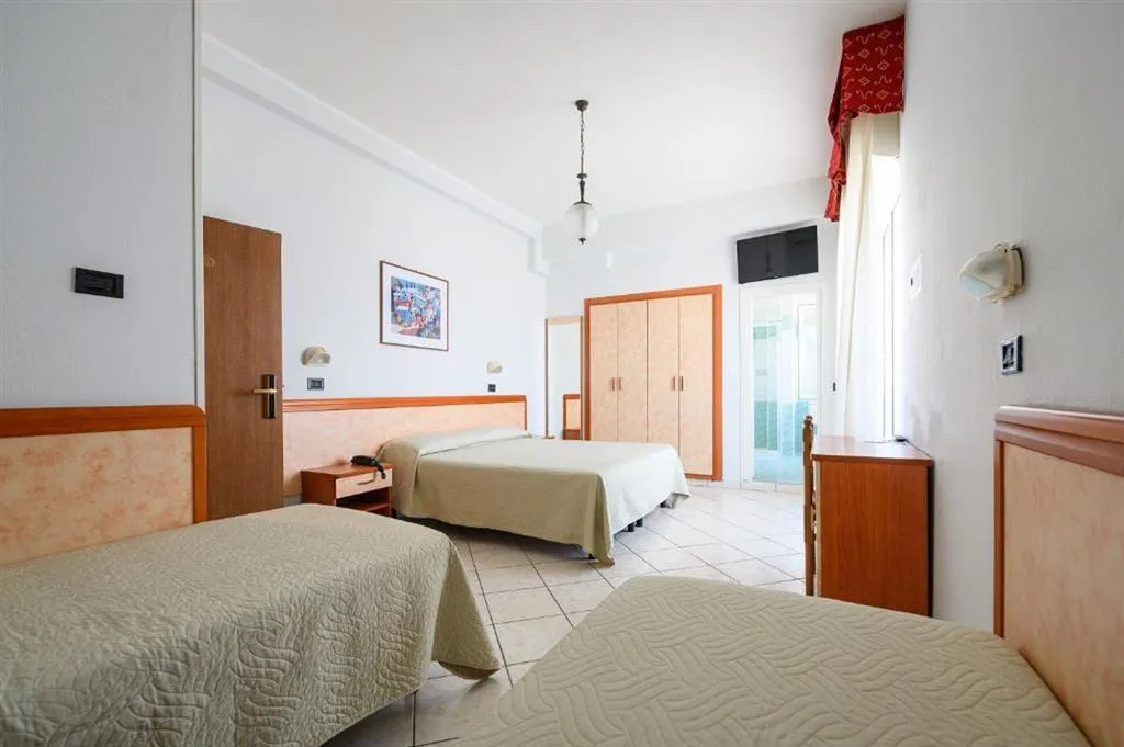 Hotel De Paris 2027