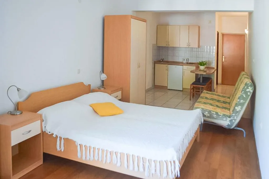 Apartmány Ankora s polopenzí 2027