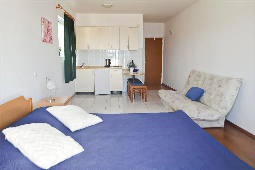 Apartmány Ankora s polopenzí 2027