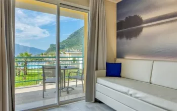 Hotel Cristina 2027