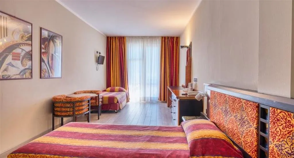 Hotel Cristina 2027