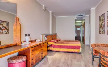 Hotel Cristina 2027