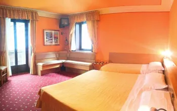 6denní zájezd (denní přejezd) s dopravou, polopenzí a skipasem v ceně – hotel Alle Alpi
