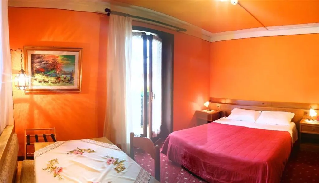 6denní zájezd (denní přejezd) s dopravou, polopenzí a skipasem v ceně – hotel Alle Alpi