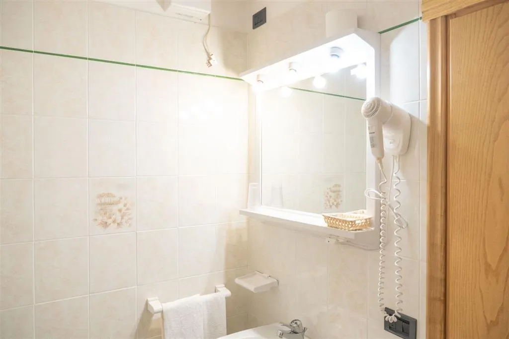 6denní zájezd (denní přejezd) s dopravou, polopenzí a skipasem v ceně – hotel Valgranda